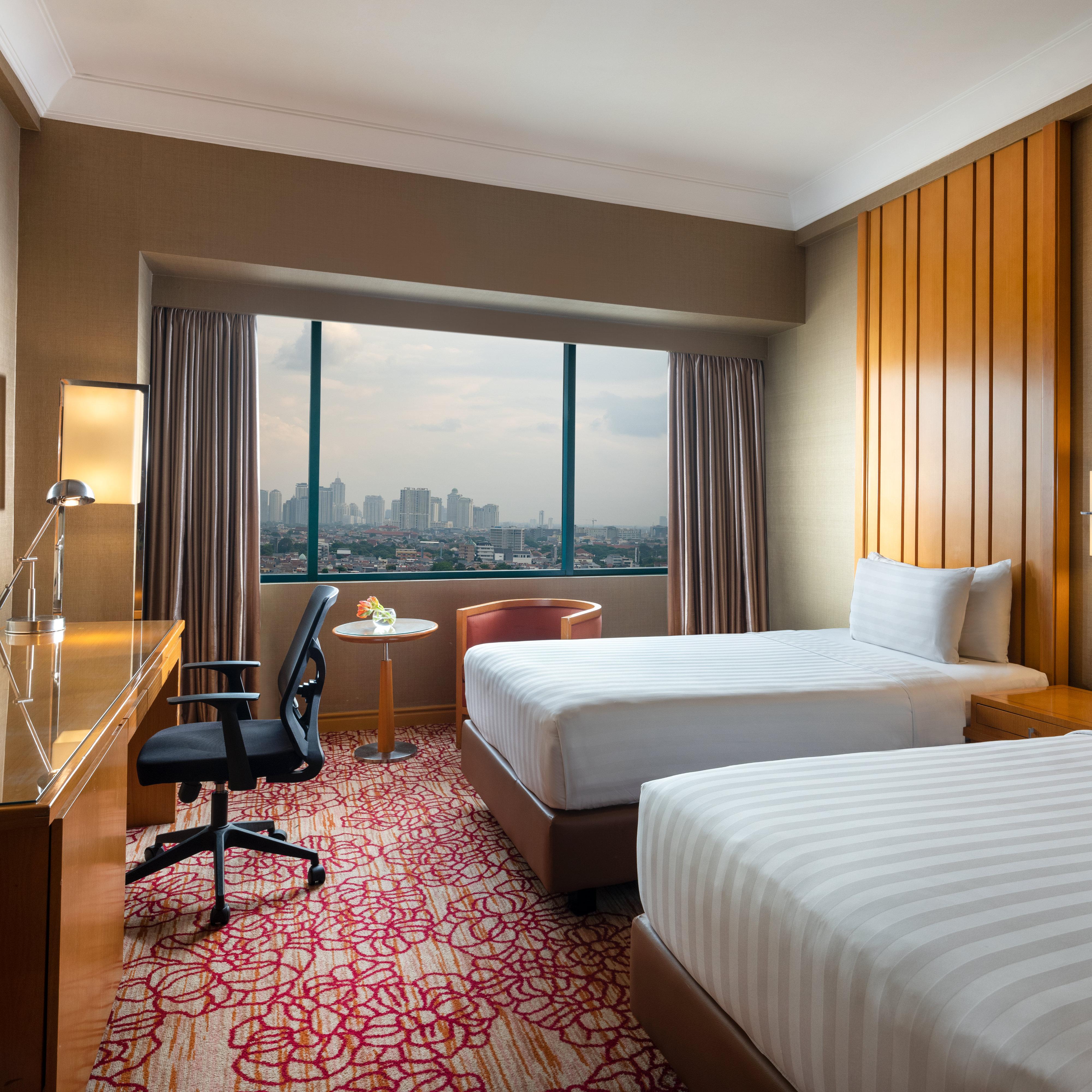 Hotel Ciputra Jakarta Managed By Swiss-Belhotel International Экстерьер фото