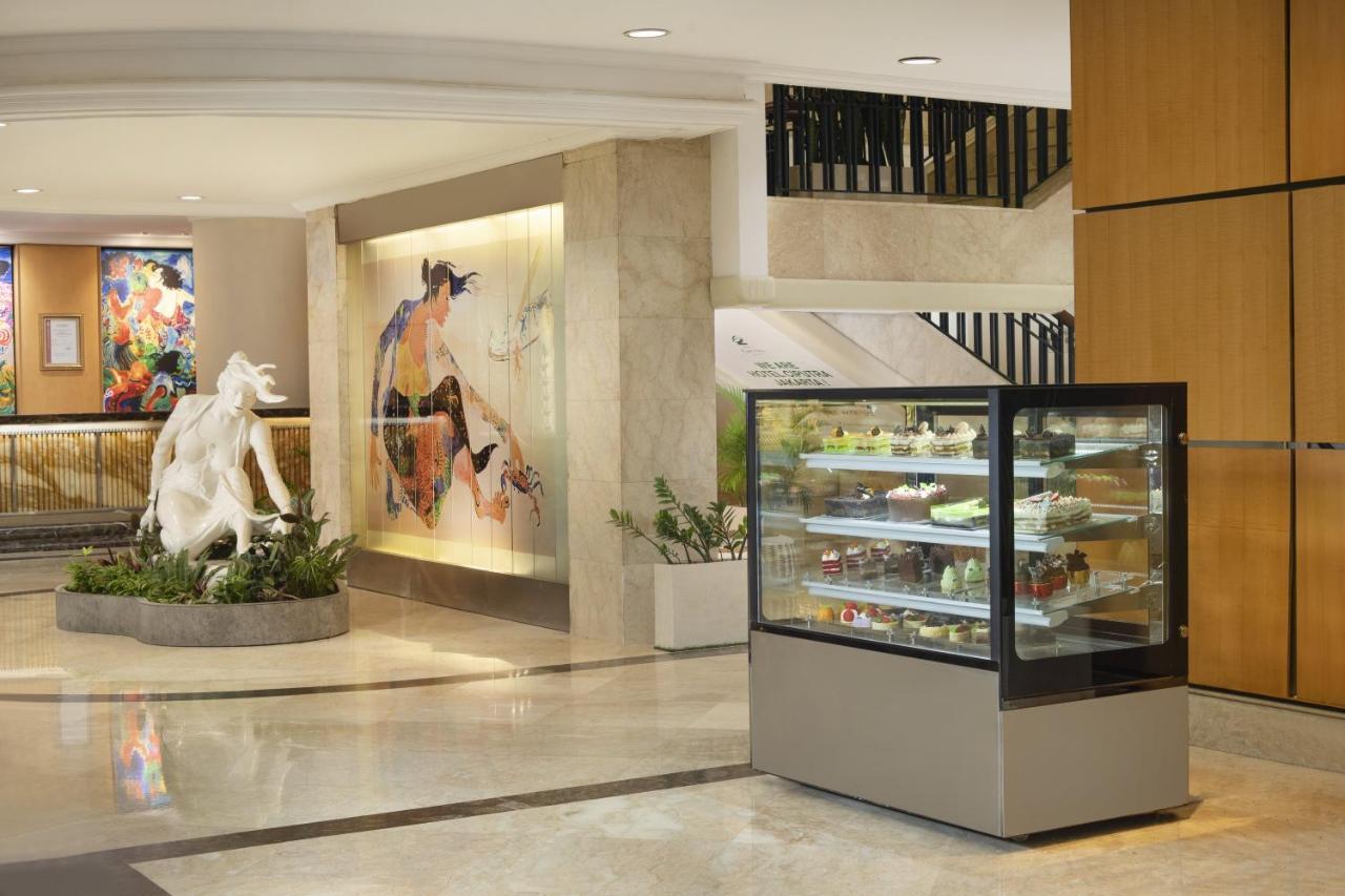 Hotel Ciputra Jakarta Managed By Swiss-Belhotel International Экстерьер фото